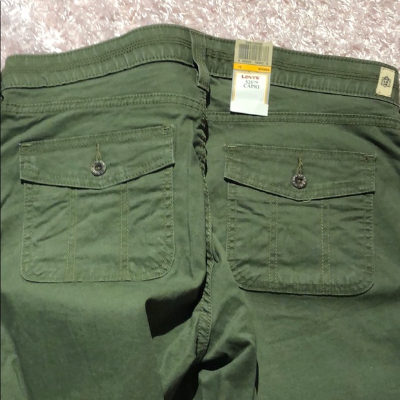 Capris - Picture 3 of 3